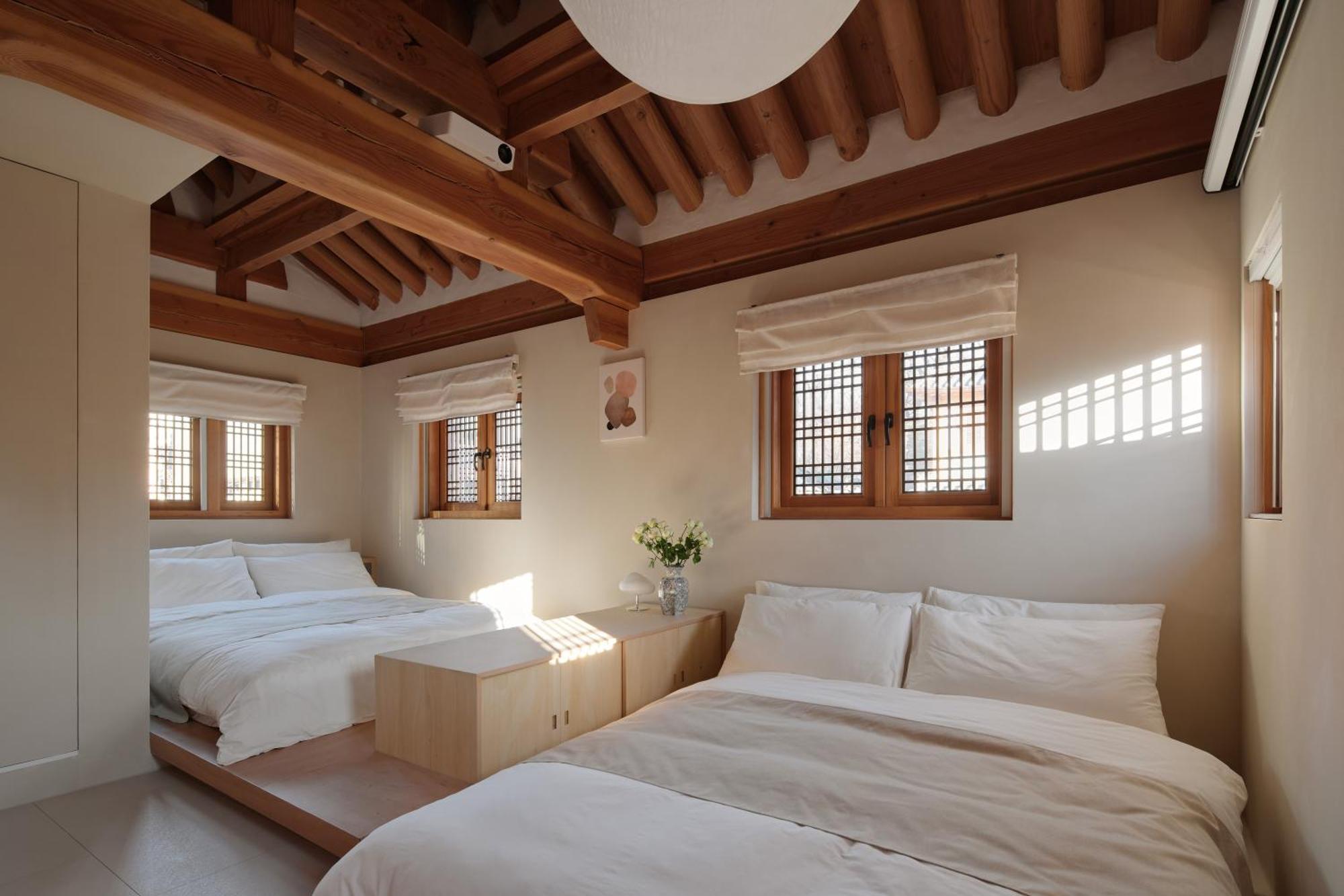 The Korean Traditional Hanok In Downtown Seoul For Convenient Public Transportation - Seoul Ari Exteriör bild
