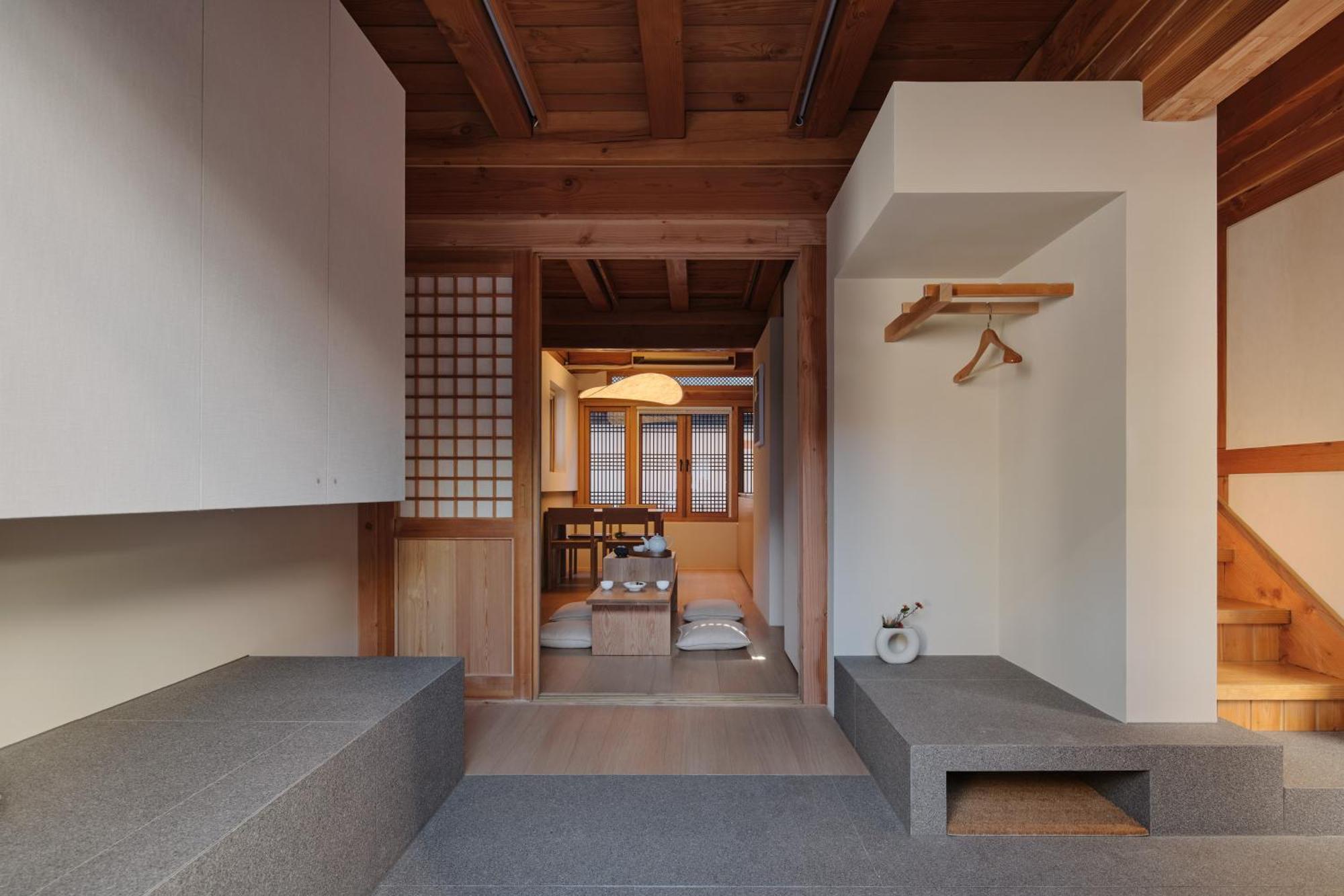 The Korean Traditional Hanok In Downtown Seoul For Convenient Public Transportation - Seoul Ari Exteriör bild