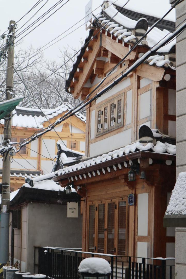 The Korean Traditional Hanok In Downtown Seoul For Convenient Public Transportation - Seoul Ari Exteriör bild